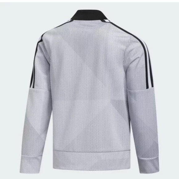 Addidas Boys printed Tricot Set. - Picture 2 of 4